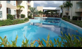 Guarajuba apartamento máximo 4 pessoas- 2 suítes- 170m praia